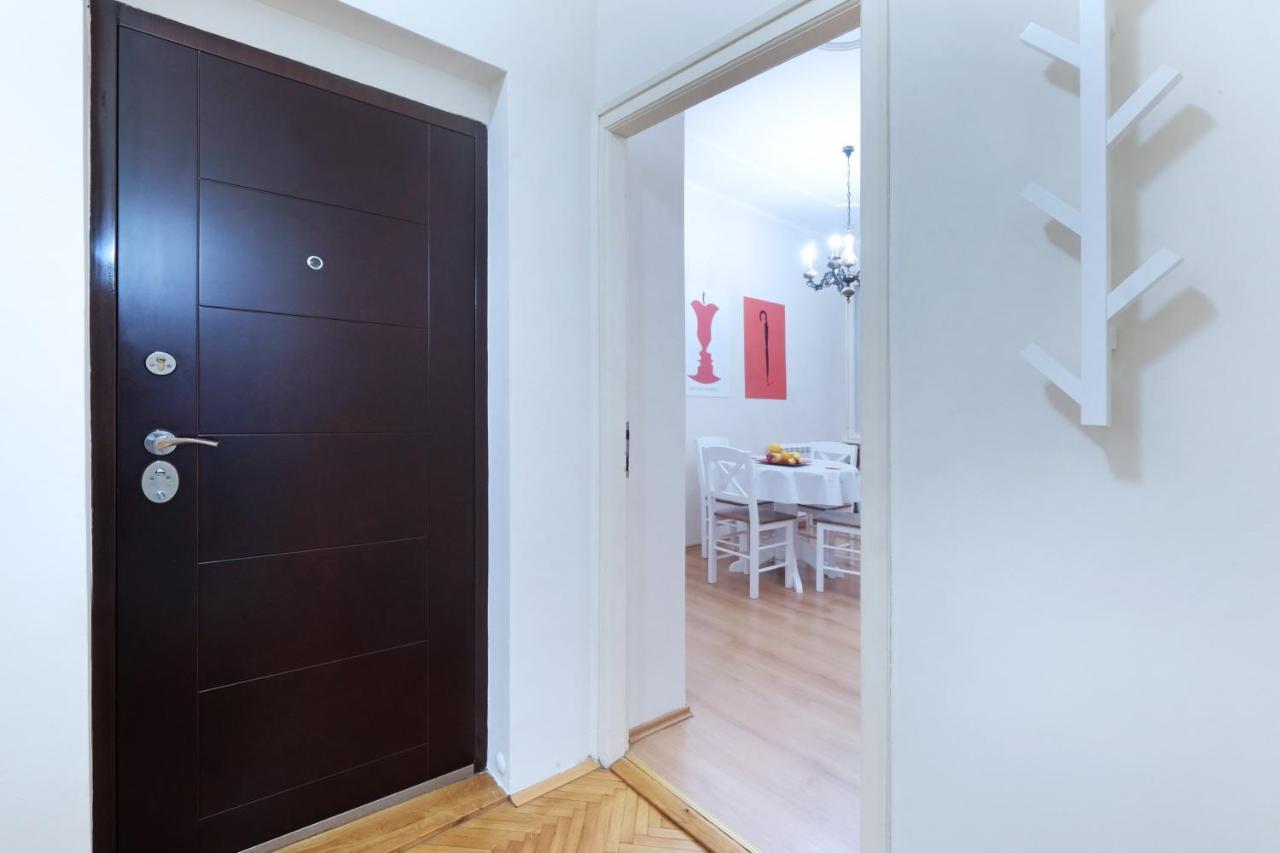 Illusion Downtown Apartment Белград Екстериор снимка